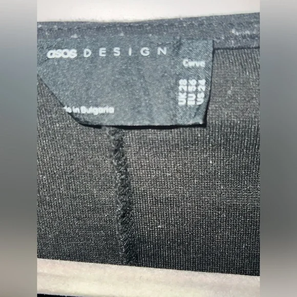 ASOS DESIGN Curve mini wrap mini dress with long sleeves in black - Picture 6 of 6